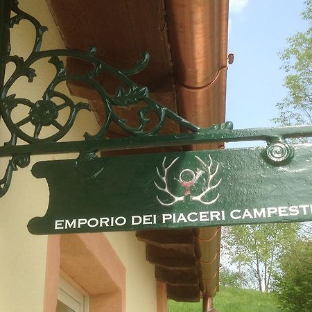 Foresteria Dei Piaceri Campestri Casciago Ngoại thất bức ảnh
