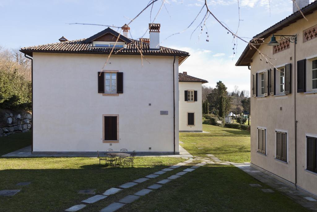 Foresteria Dei Piaceri Campestri Casciago Ngoại thất bức ảnh