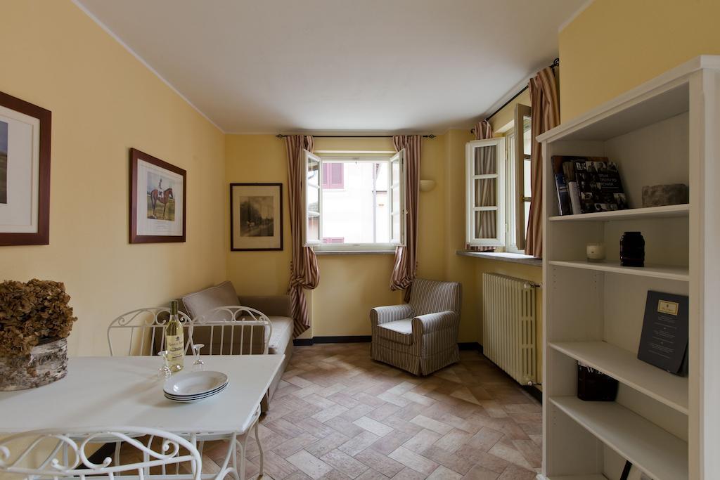 Foresteria Dei Piaceri Campestri Casciago Ngoại thất bức ảnh