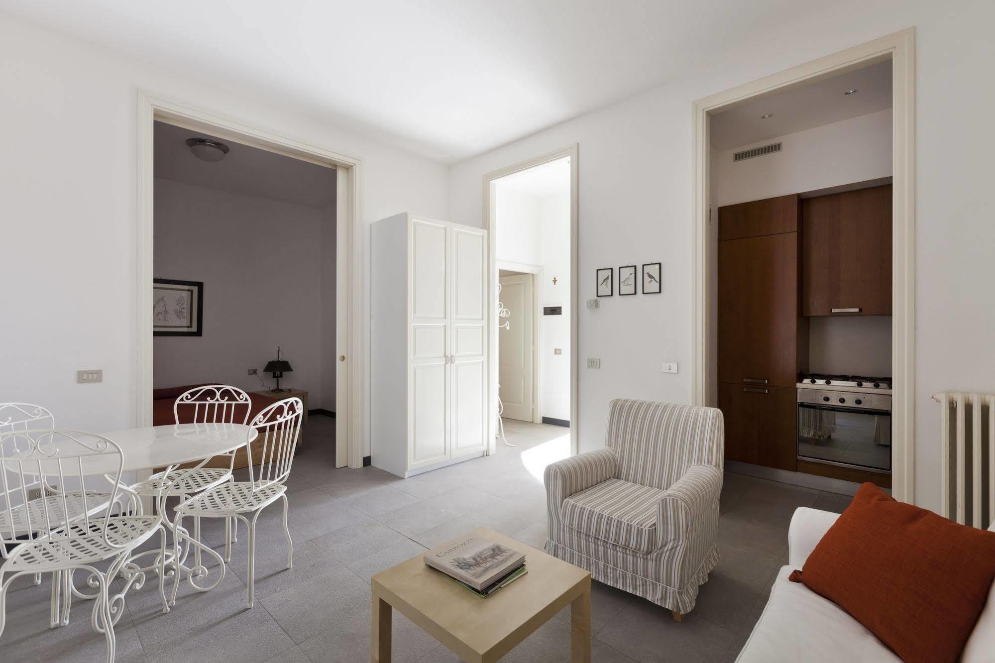 Foresteria Dei Piaceri Campestri Casciago Ngoại thất bức ảnh